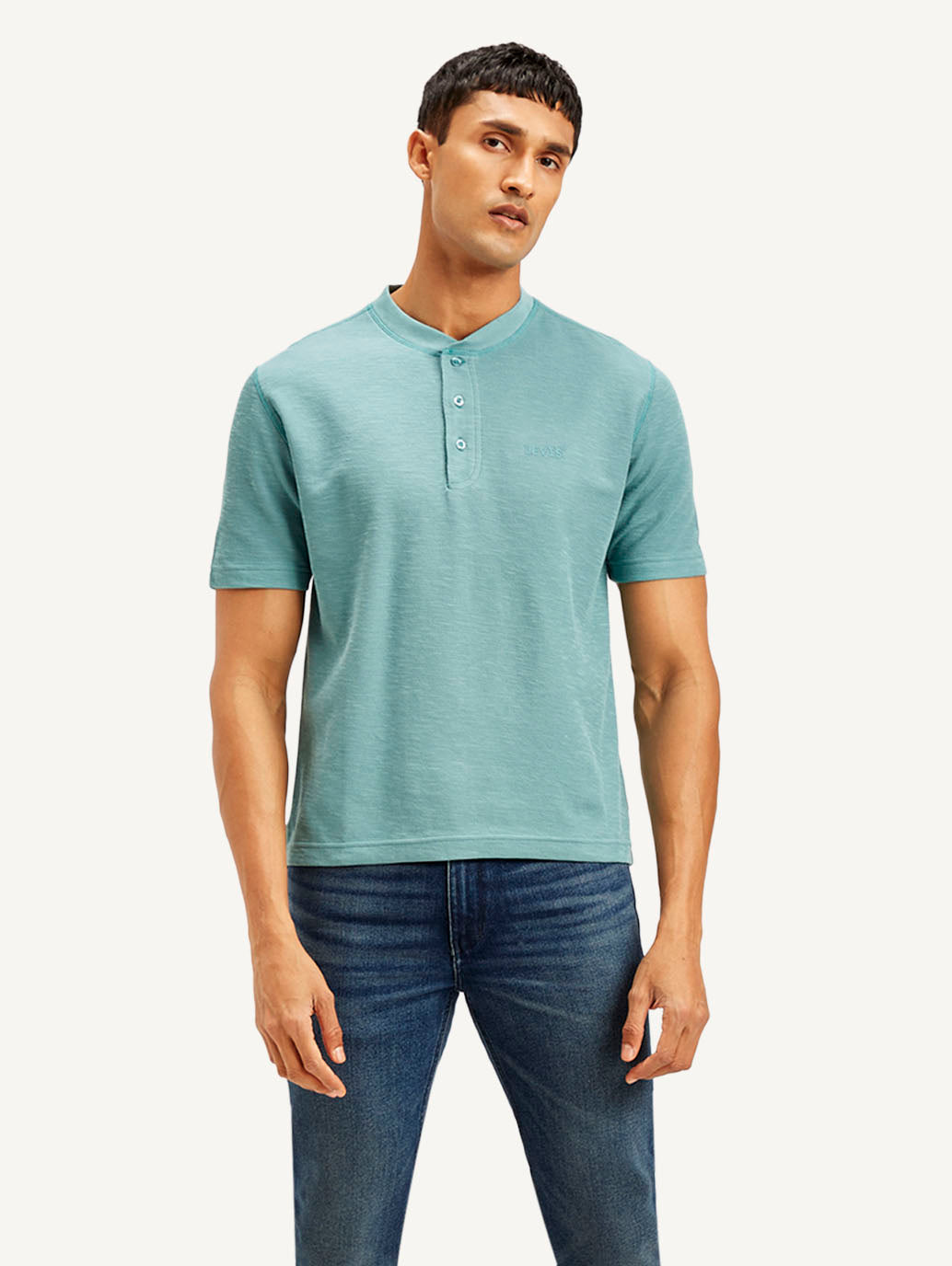 Men's Solid Slim Fit T-shirt