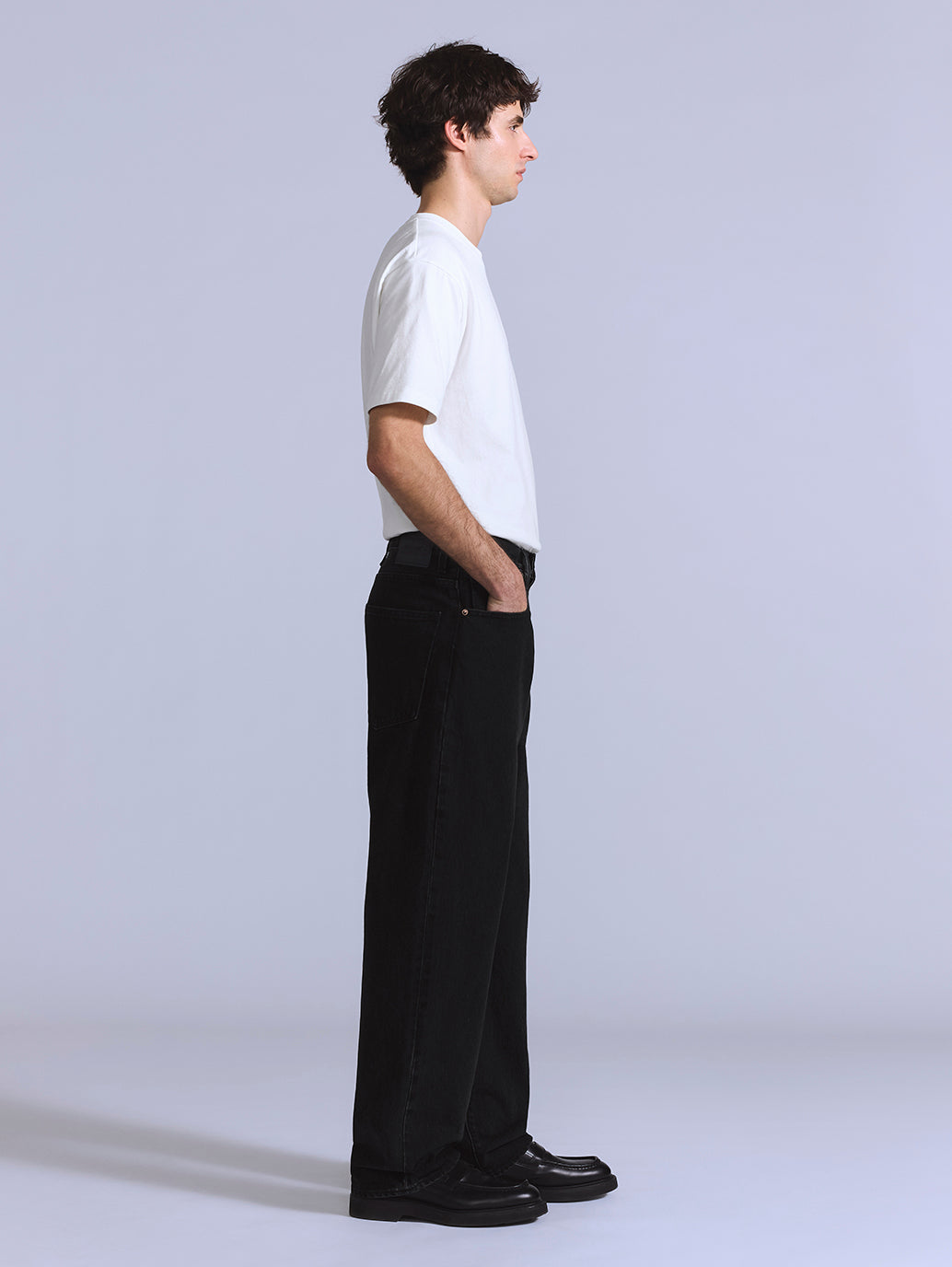 Men's Black Loose Fit Mid Rise Jeans