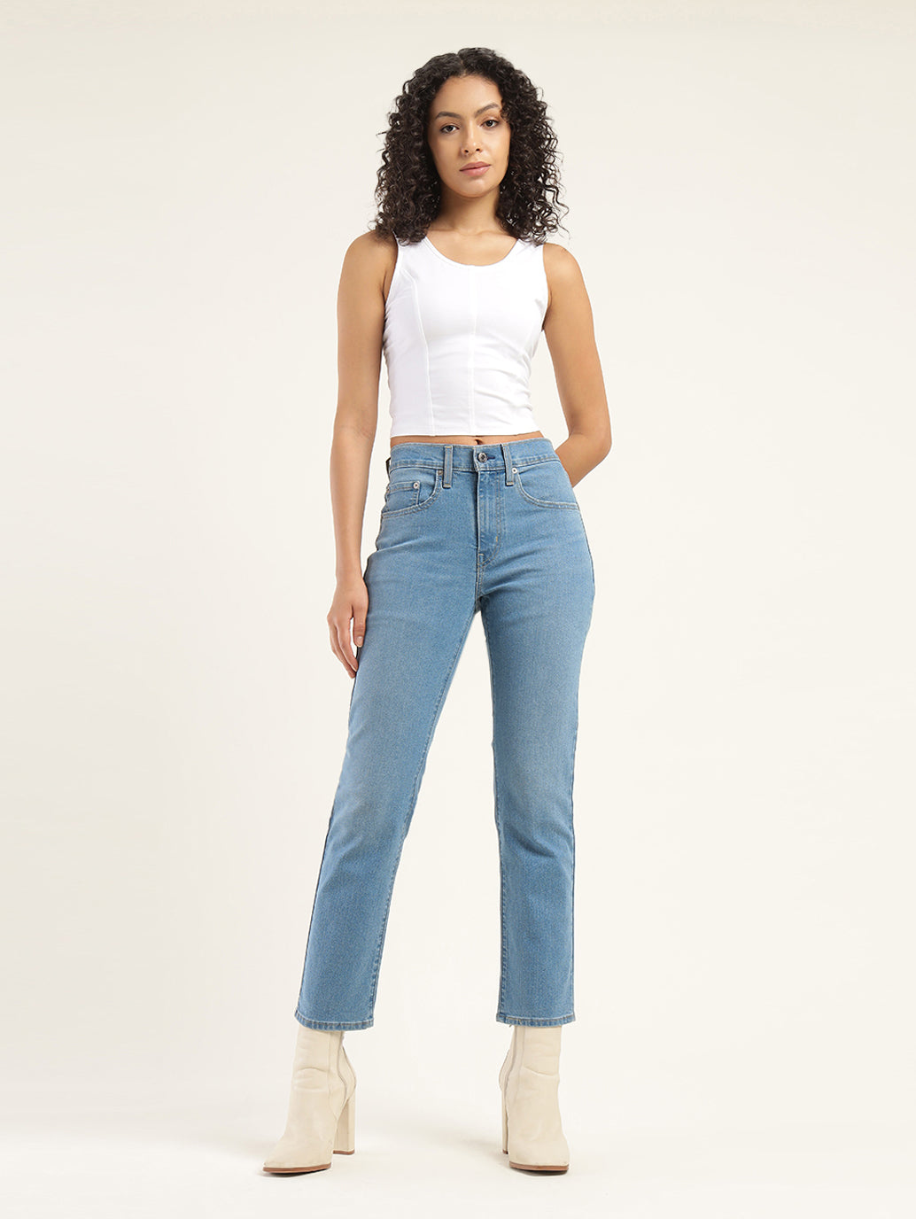Women's 724 Blue Straight Fit High Rise Jeans