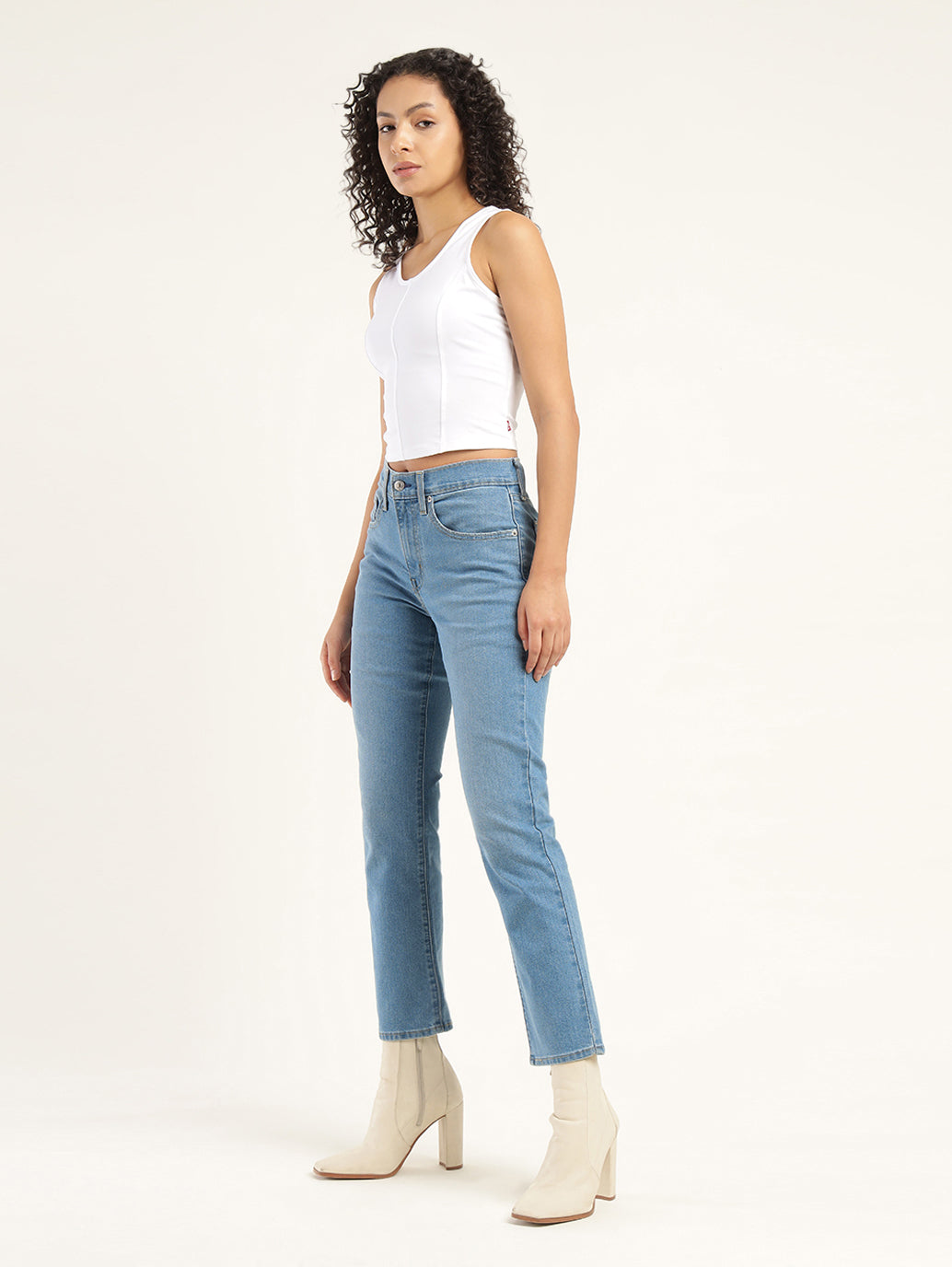 Women's 724 Blue Straight Fit High Rise Jeans