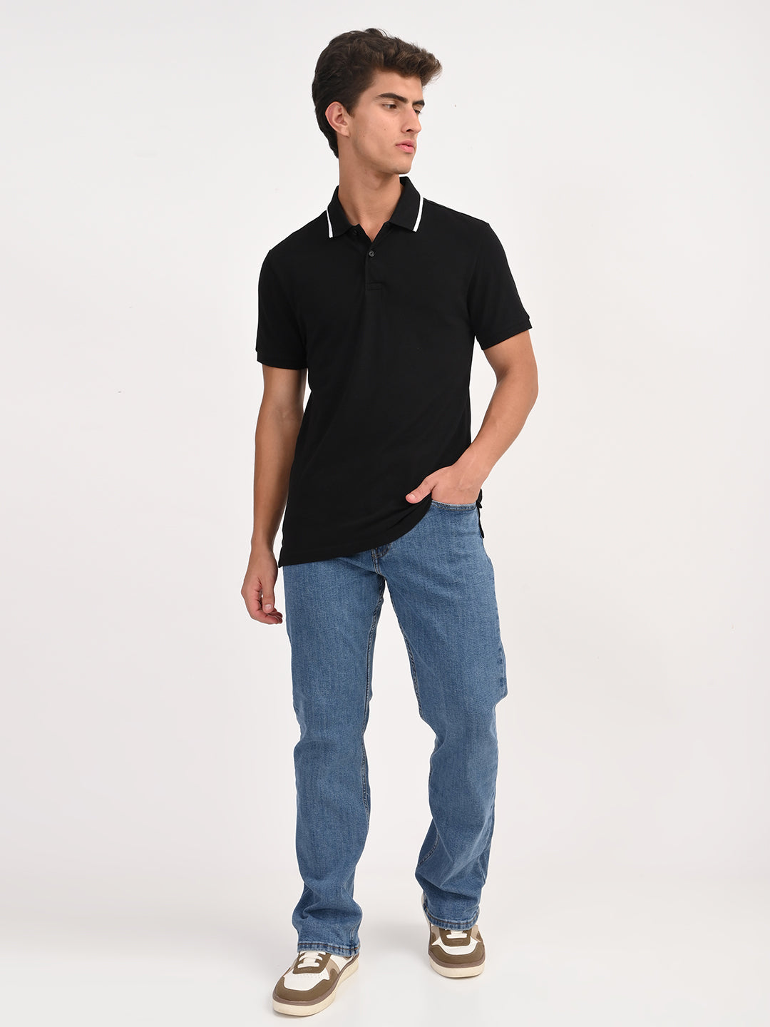 Men's Solid Black Slim Fit Polo T-shirt