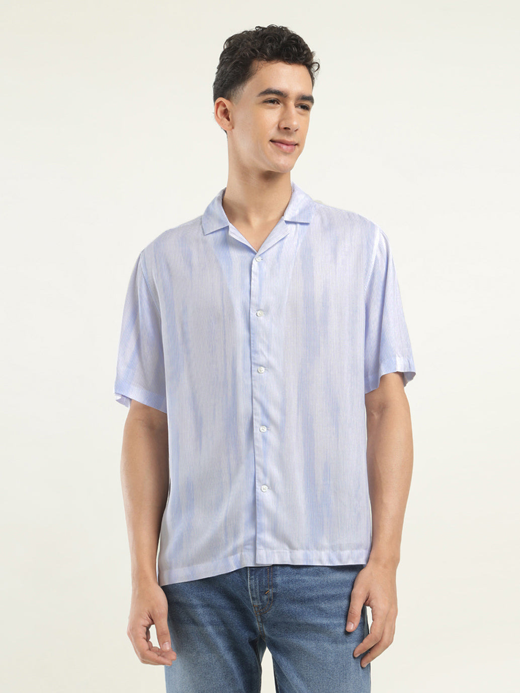 Men's Abstract Print Spread Collar Shirt
