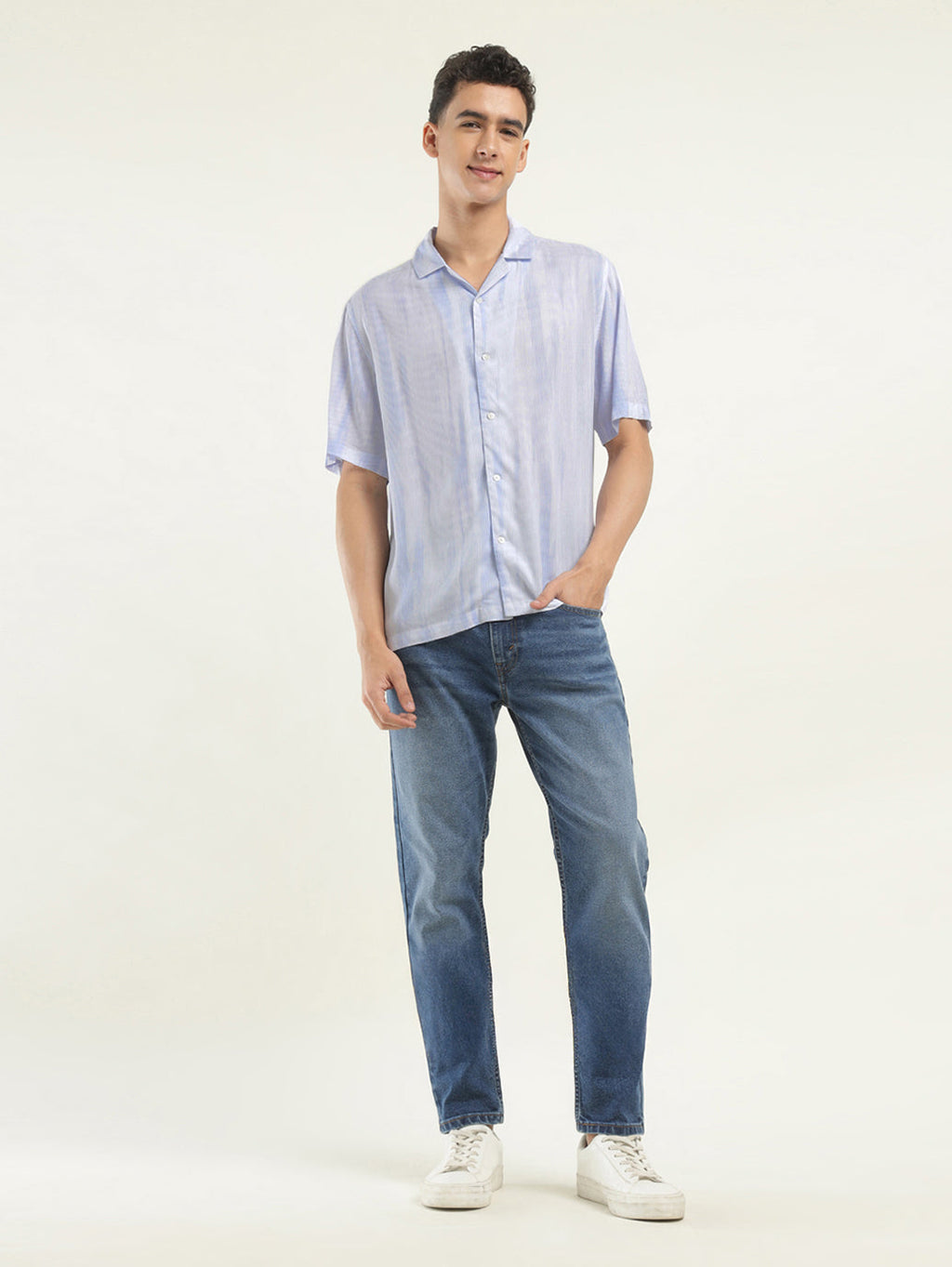 Men's Abstract Print Spread Collar Shirt