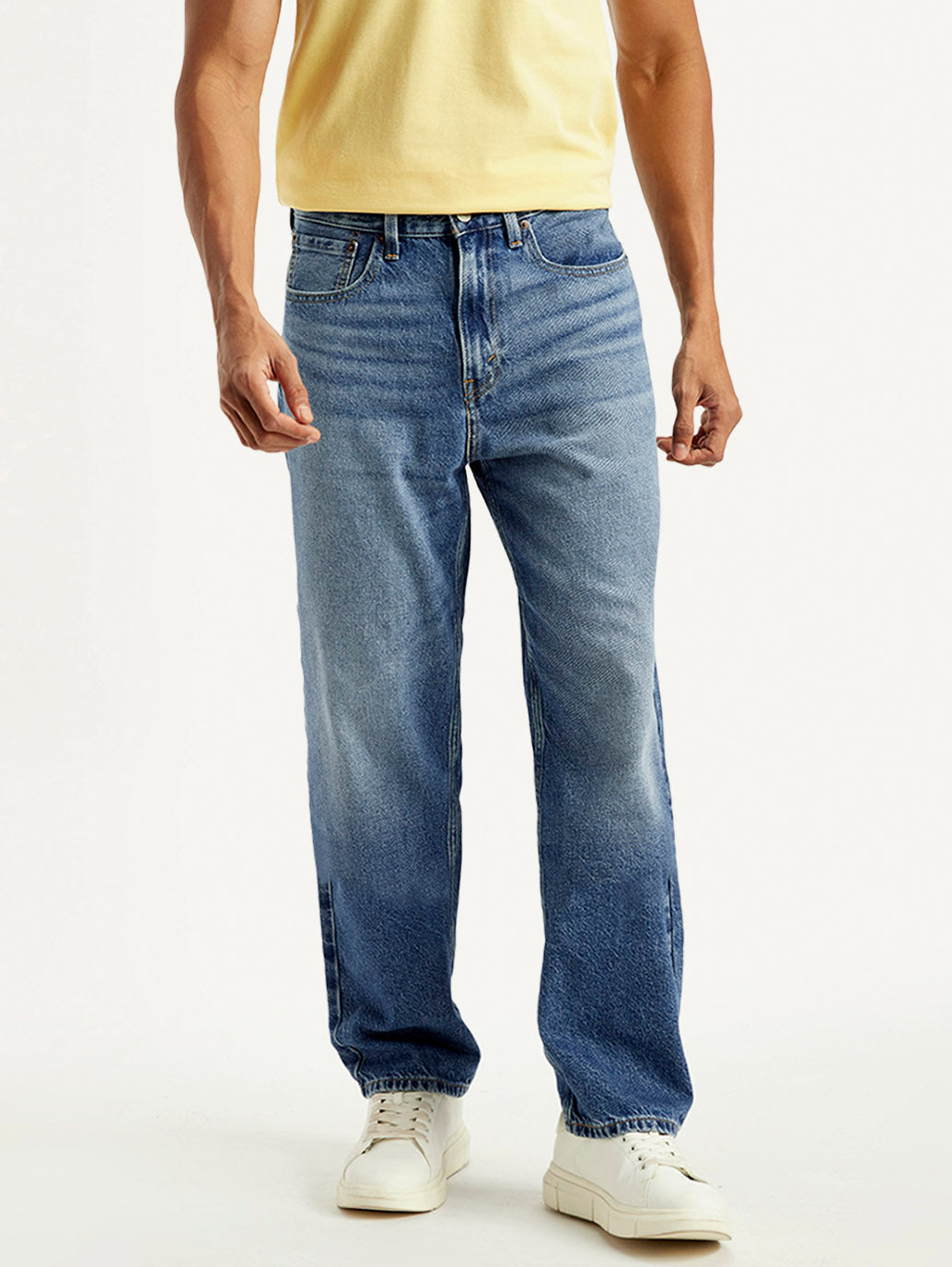 Men's 568 Blue Loose Fit Mid Rise Jeans