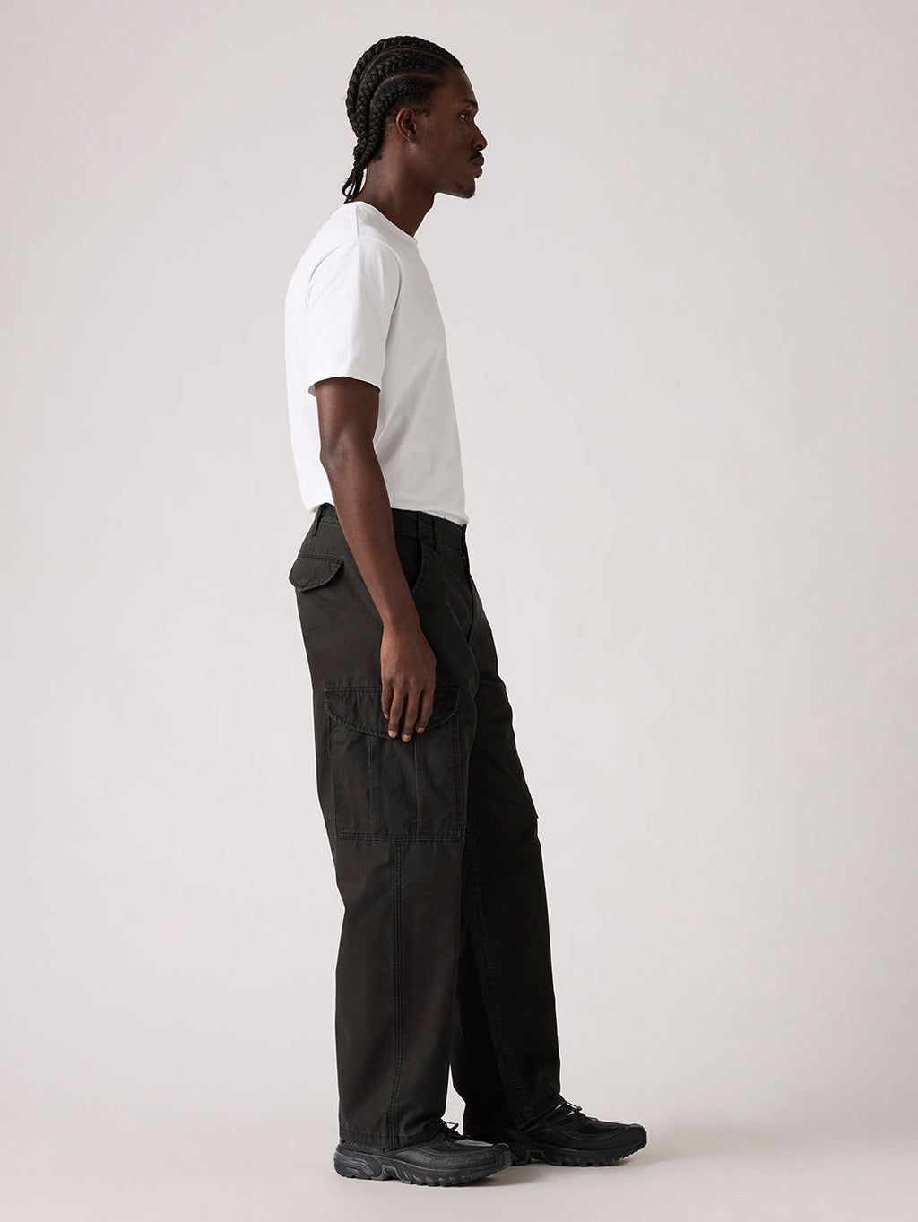 Men's Black Baggy Fit Mid Rise Cargo Trousers
