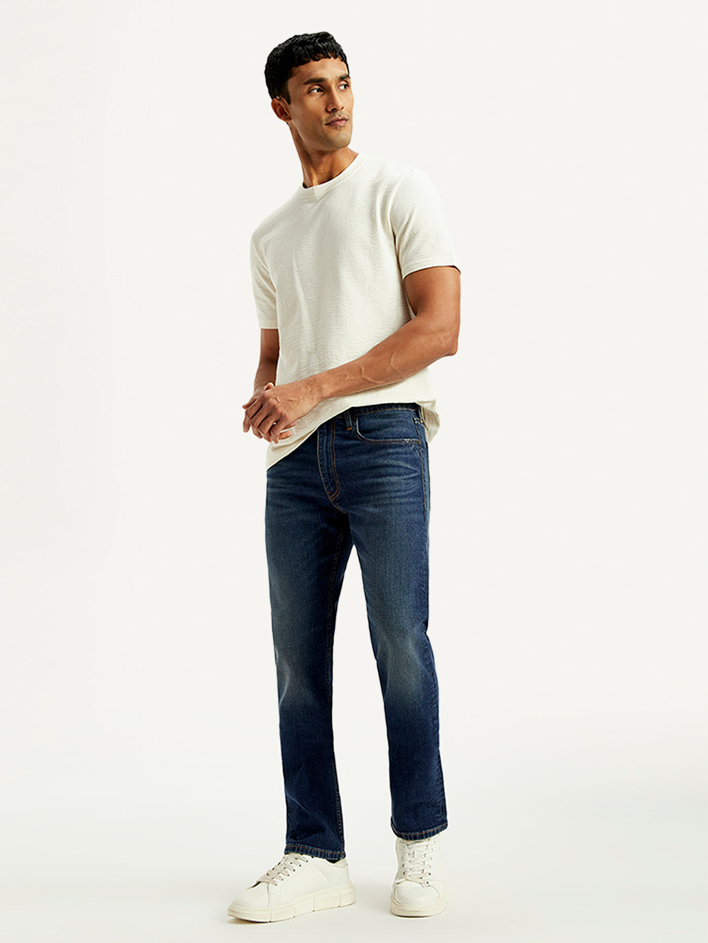 Men's Tinted 513 Blue Slim Straight Fit Mid Rise Jeans