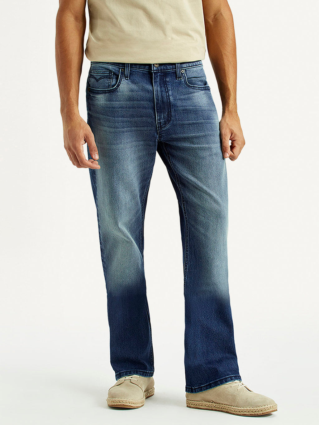 Men's 527 Med Indigo Bootcut Fit Mid Rise Jeans
