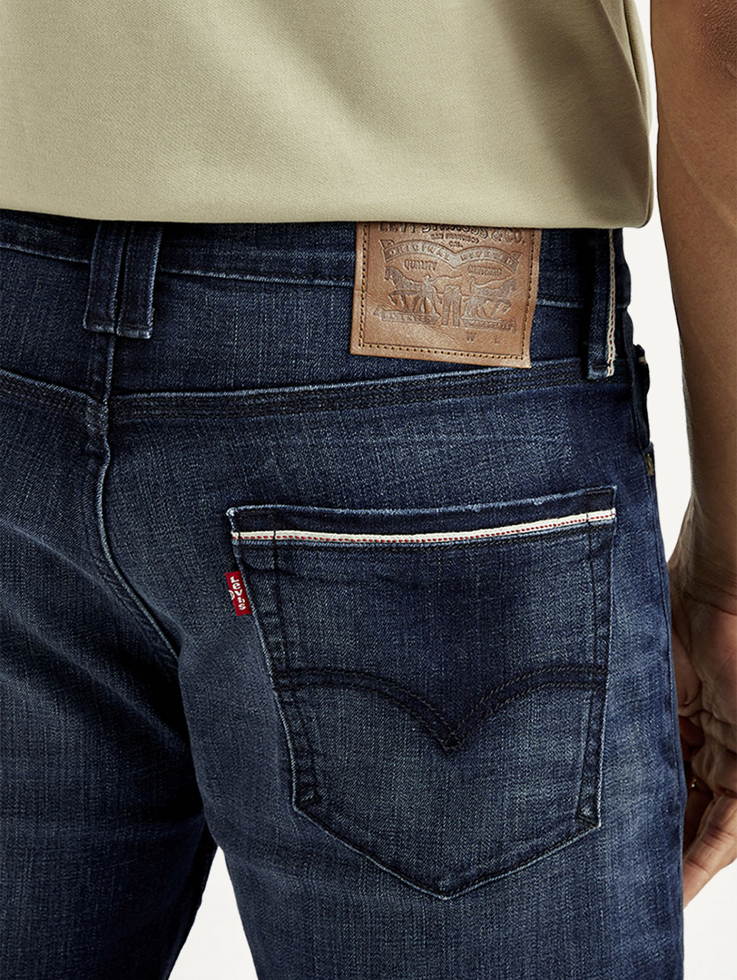 Men's 527 Blue Bootcut Fit Mid Rise Jeans