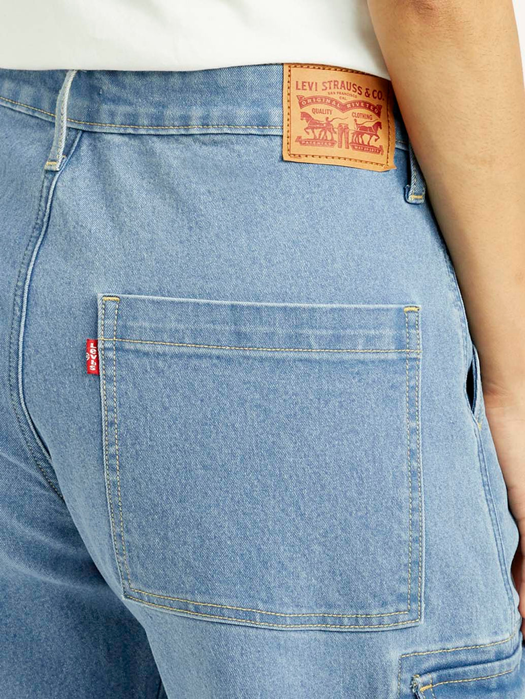 Women's Med Indigo Baggy Fit Mid Rise Cargo Jeans