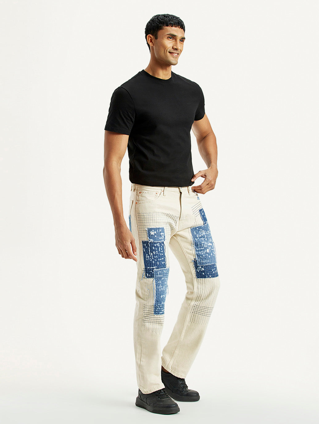 Men's 555 Off White Loose Fit Mid Rise Jeans