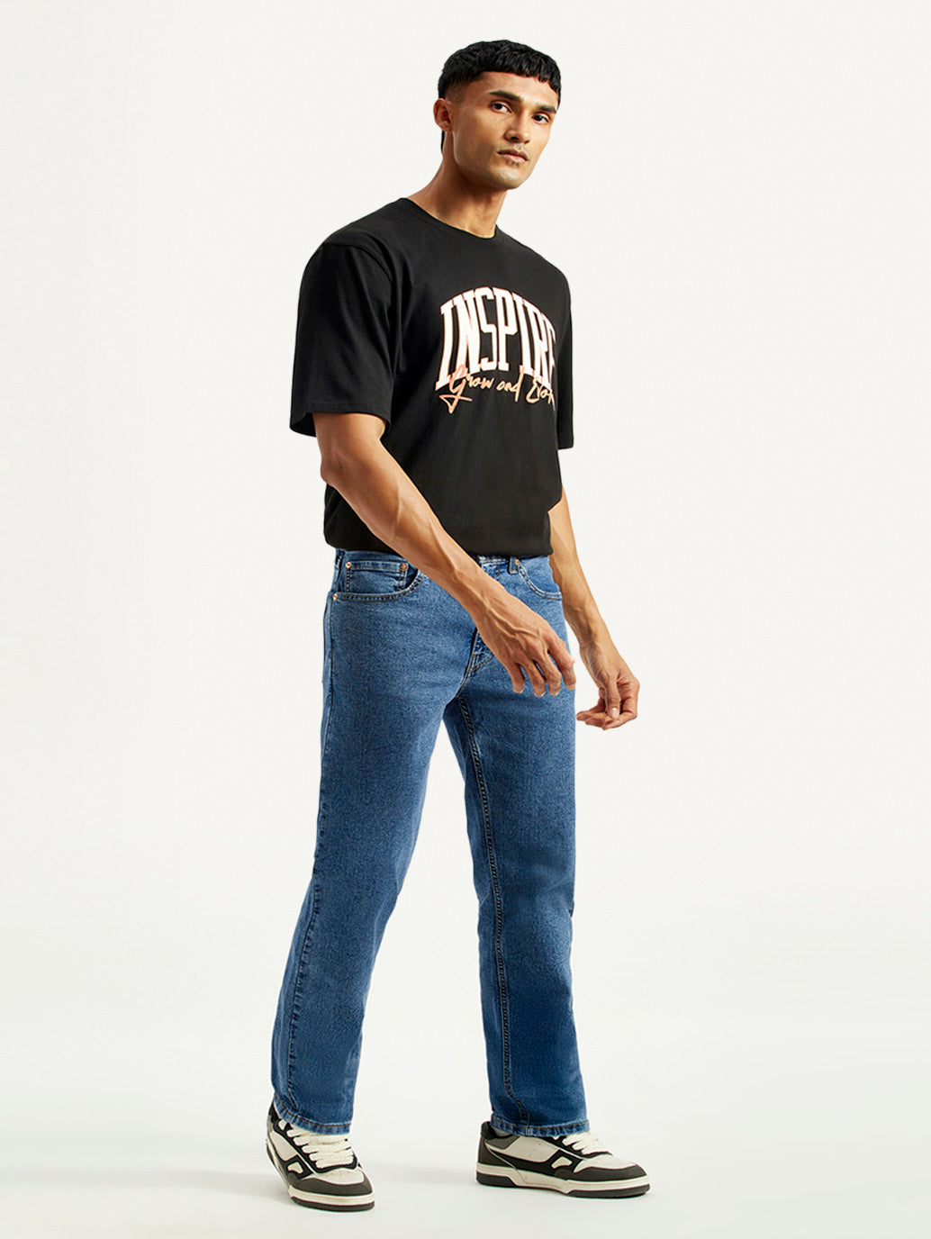 Men's 505 Med Indigo Straight Fit Mid Rise Jeans