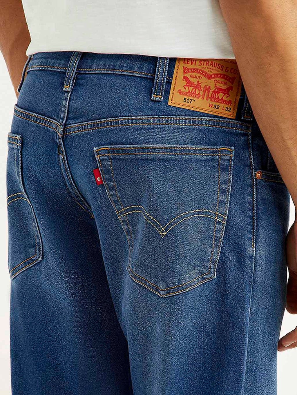 Men's 517 Med Indigo Bootcut Fit Mid Rise Jeans