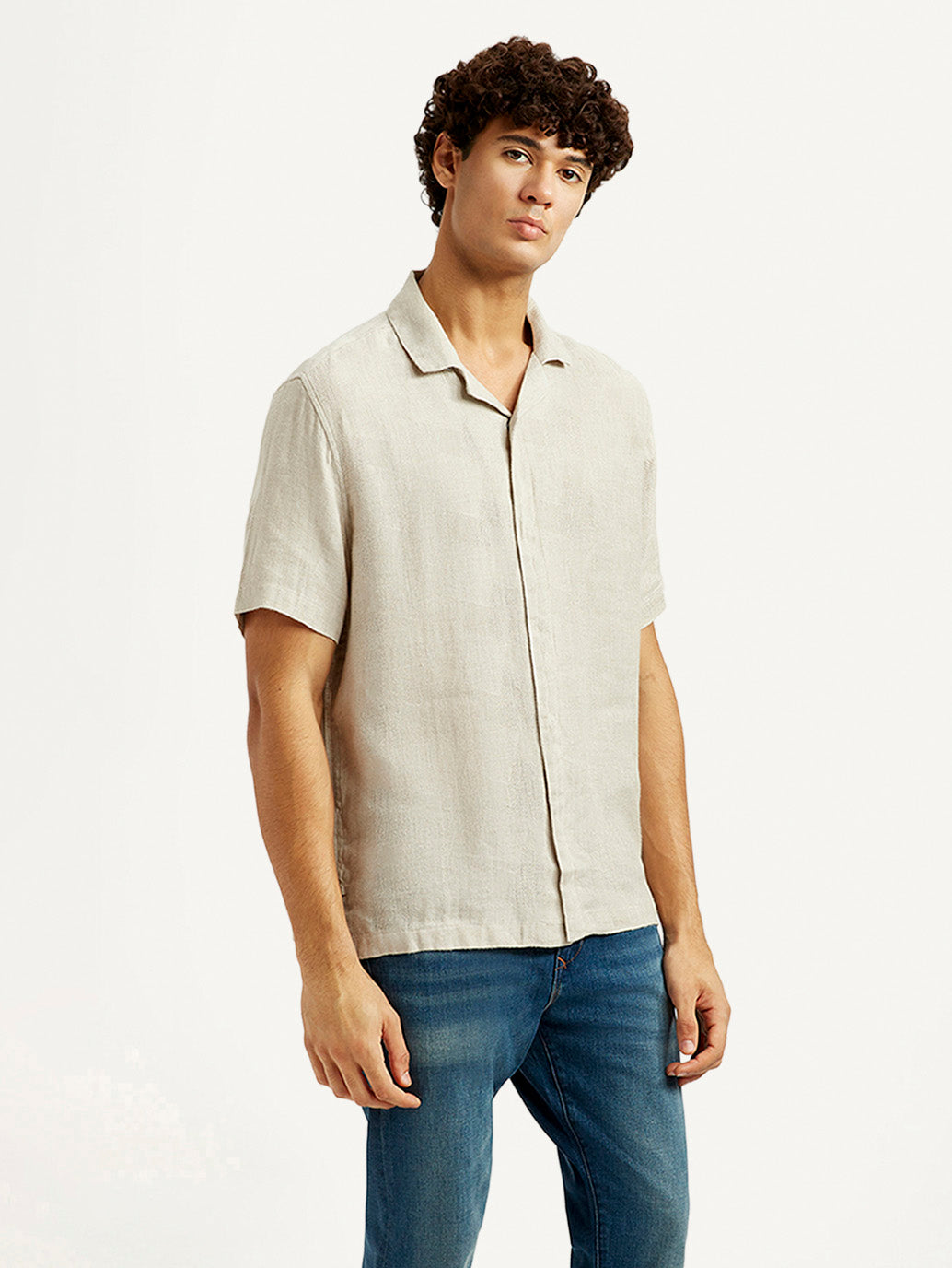 Men's Redloop Solid Beige Relaxed Fit Camp Shirt