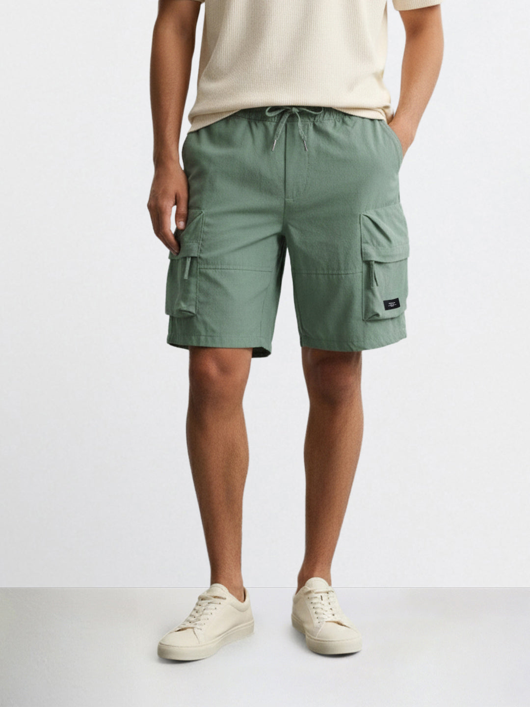 Men's Green Relaxed Fit Solid Utility Shorts