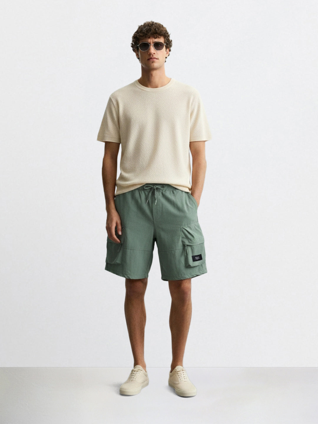 Men's Green Relaxed Fit Solid Utility Shorts