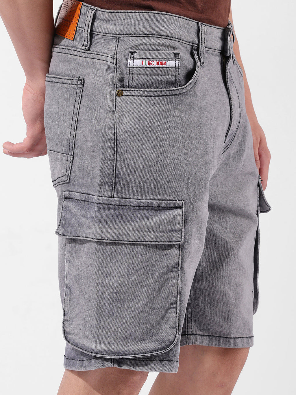 Men's Grey Relaxed Fit Printed Utility Shorts