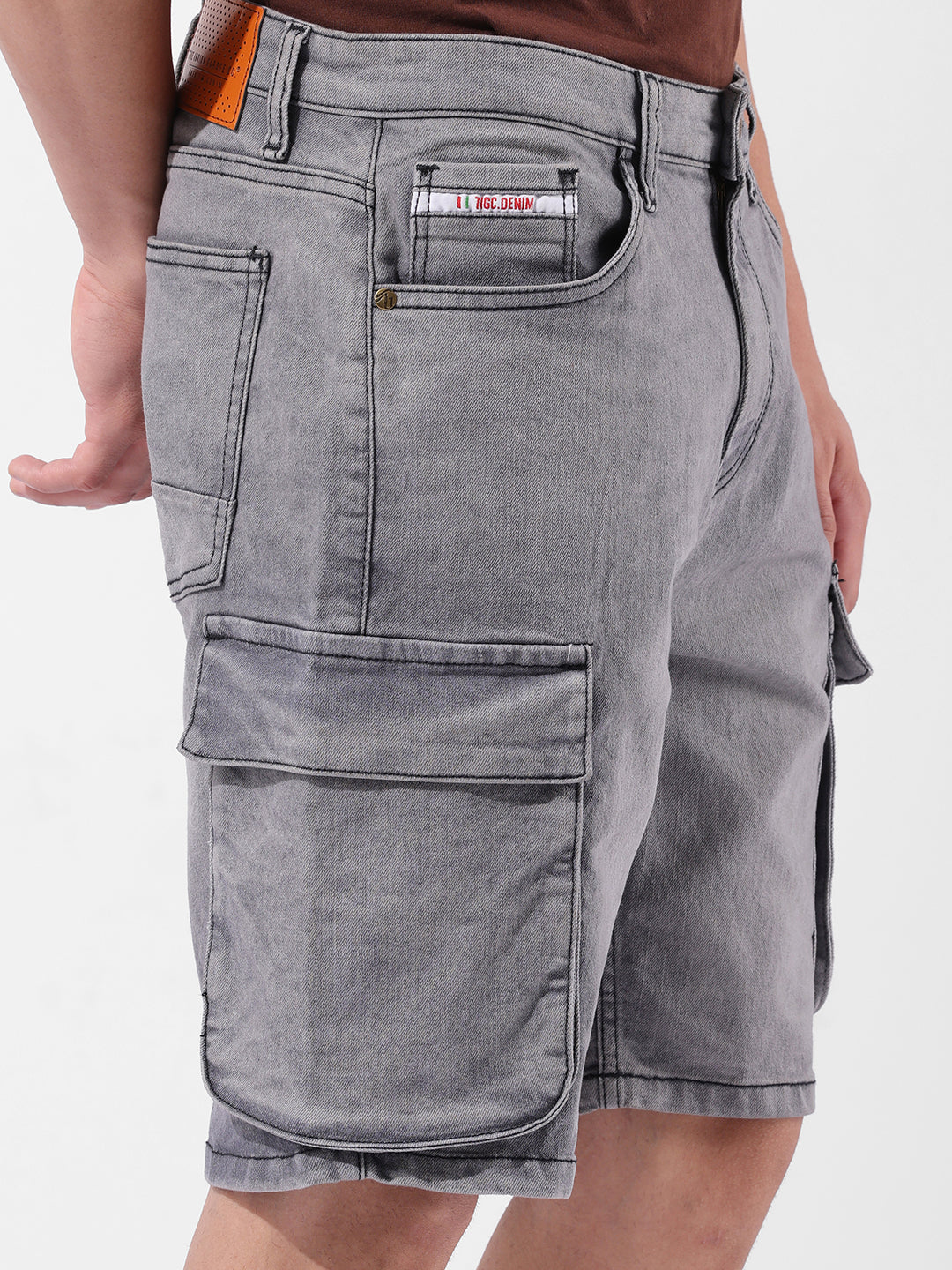 Men's Grey Relaxed Fit Printed Utility Shorts
