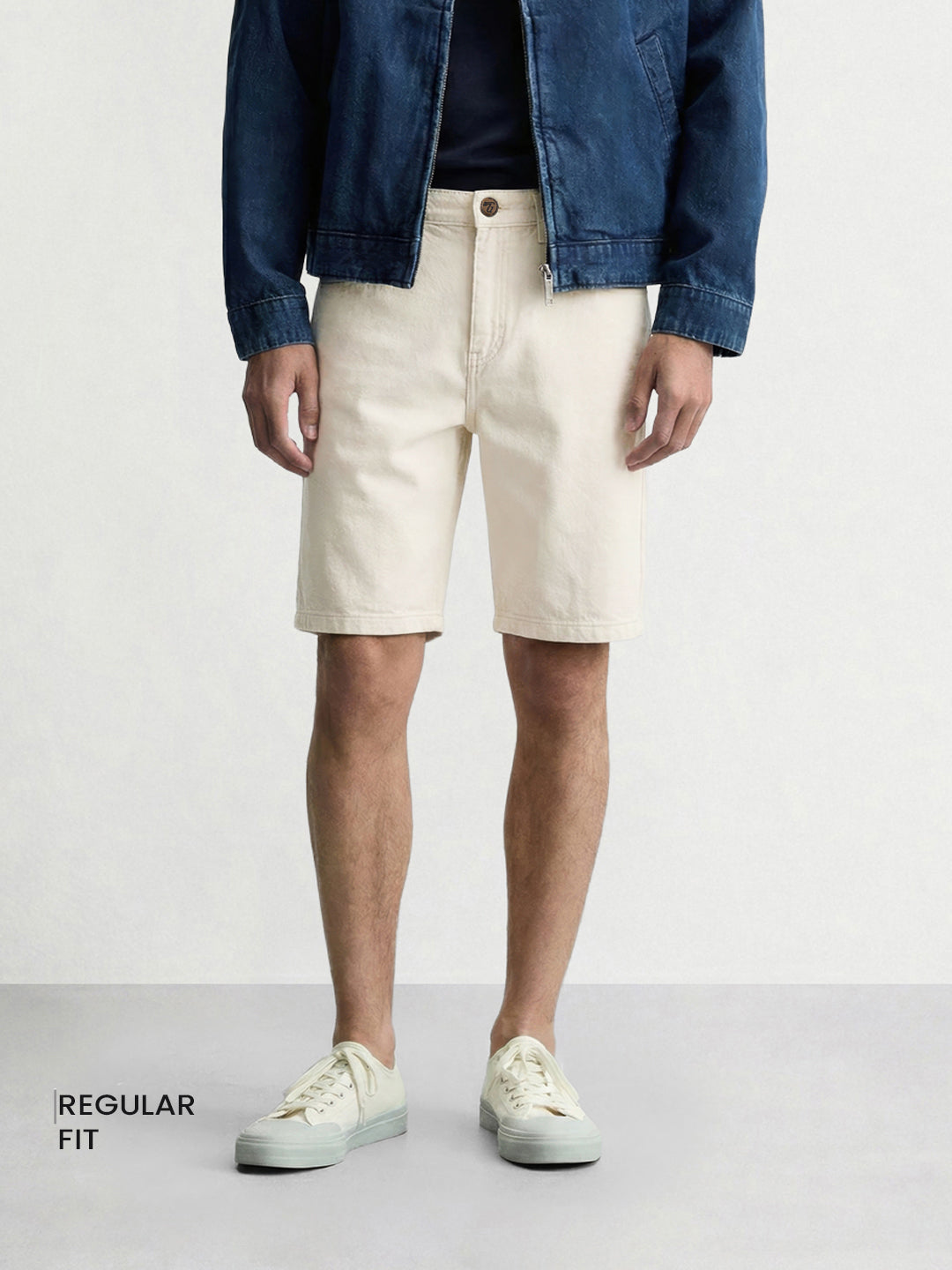 Men's White Regular Fit Solid Casual Shorts