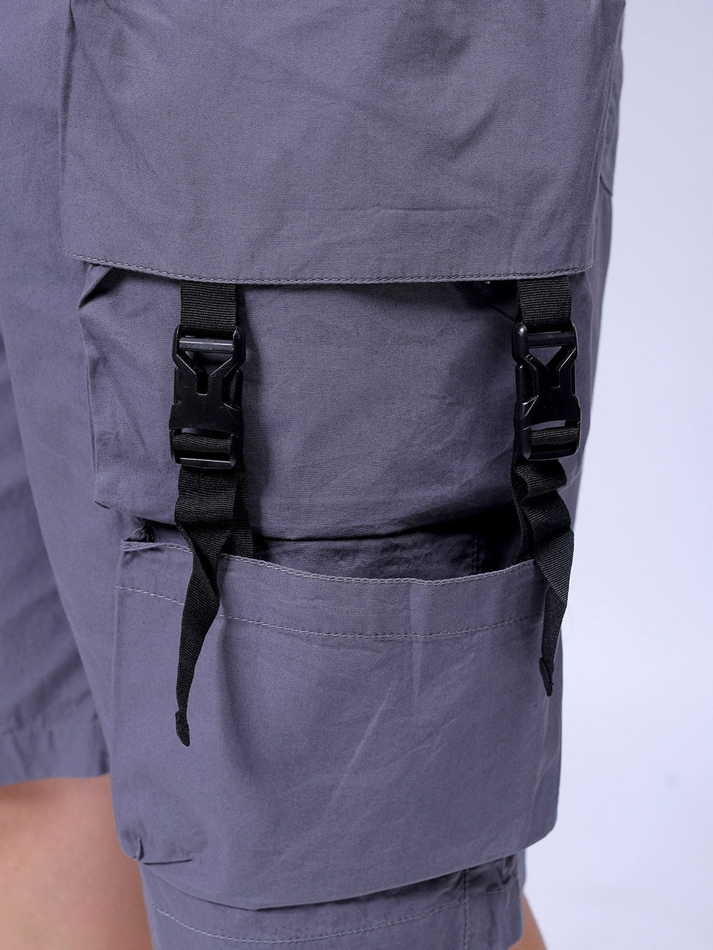 Men's Steel grey Relaxed Fit Solid Utility Shorts
