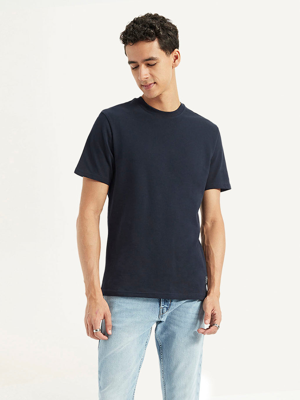 Men's Solid Slim Fit T-shirt