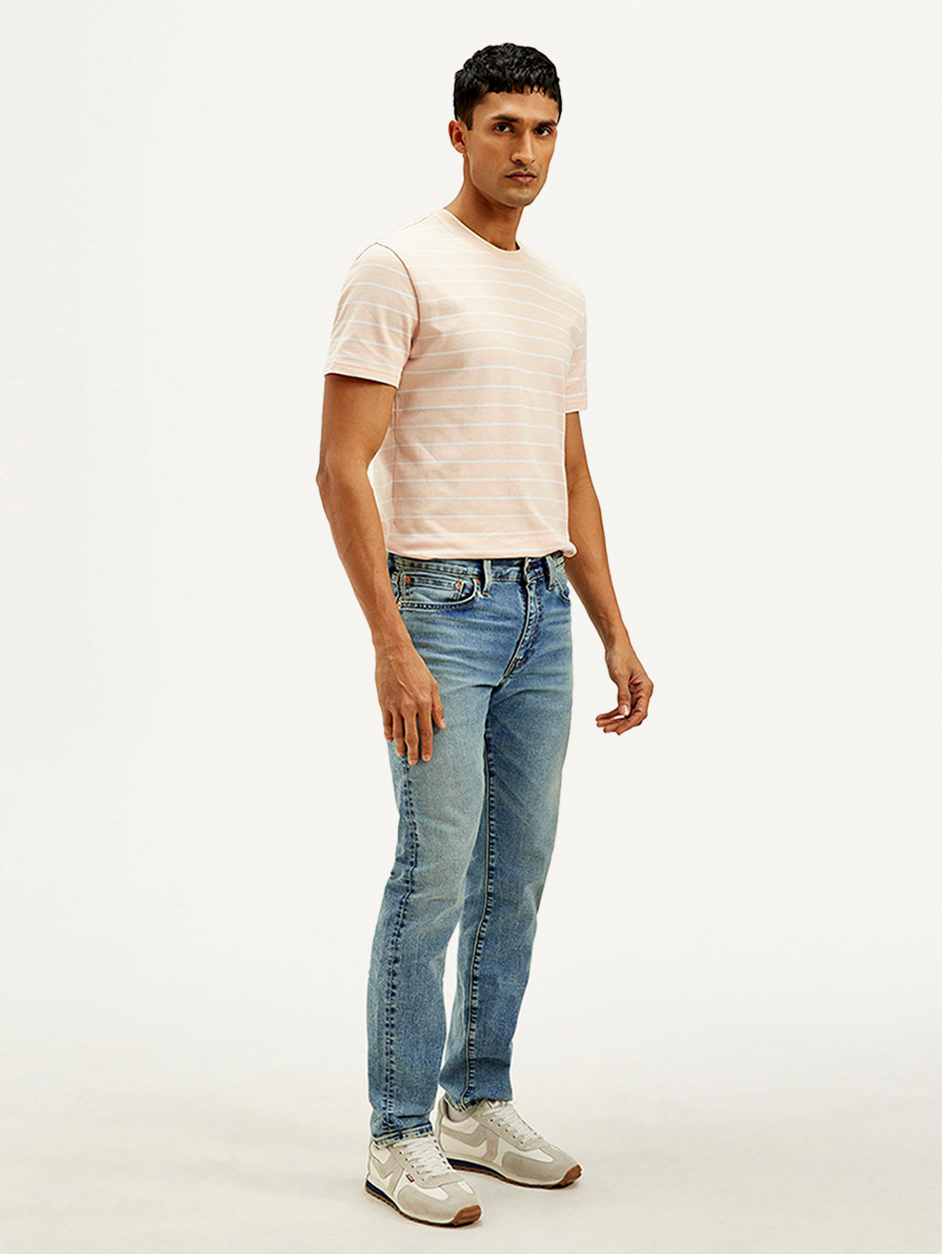 Men's 511 Light Blue Slim Fit Mid Rise Jeans