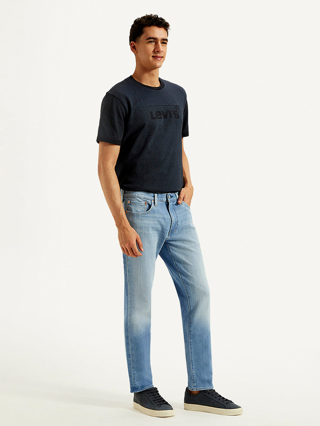 Men's 511 Light Blue Slim Fit Mid Rise Jeans