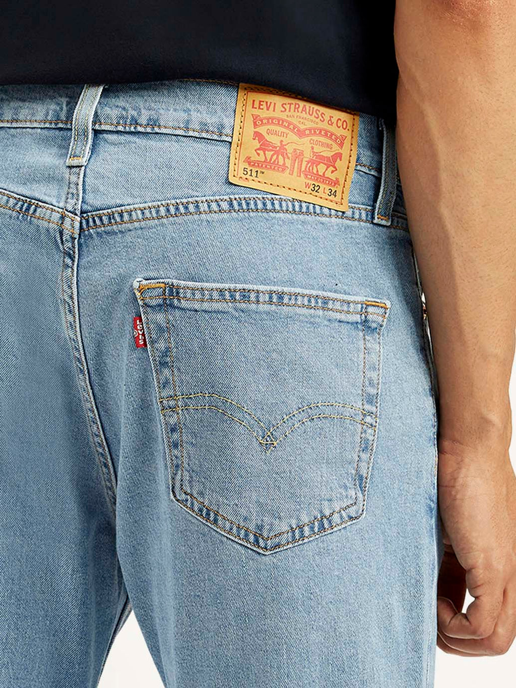 Men's 511 Light Blue Slim Fit Mid Rise Jeans