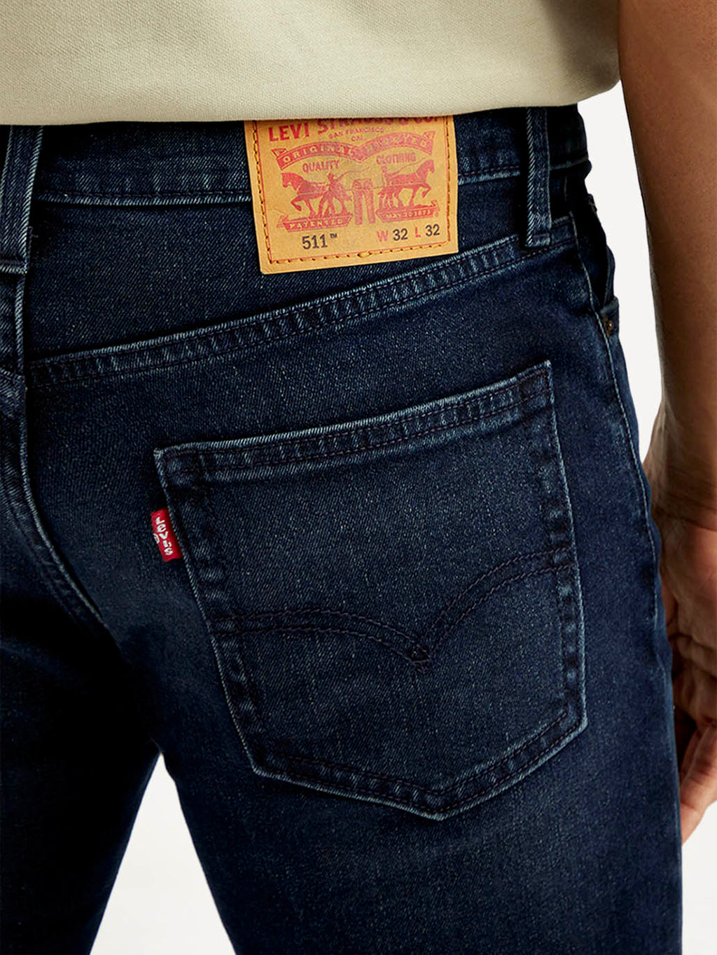 Men's 511 Dark Blue Slim Fit Mid Rise Jeans