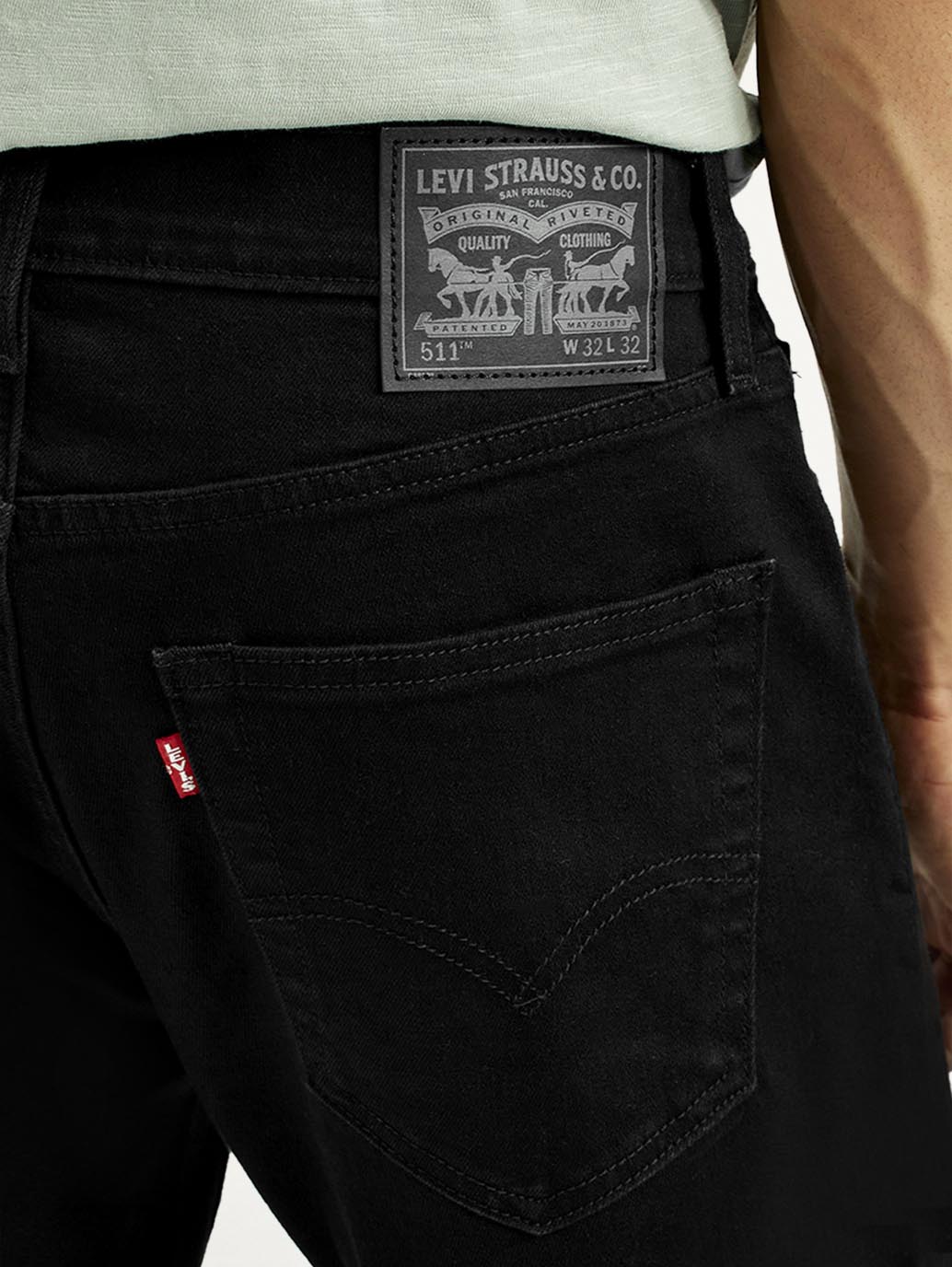 Men's 511 Black Slim Fit Mid Rise Jeans