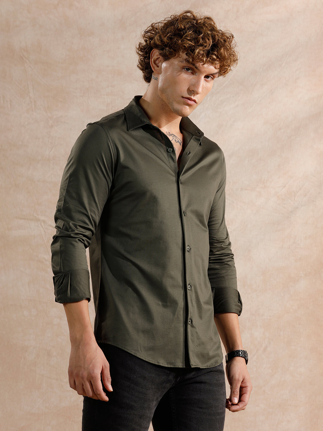 Solid Stretch Slim Fit Shirt | Olive