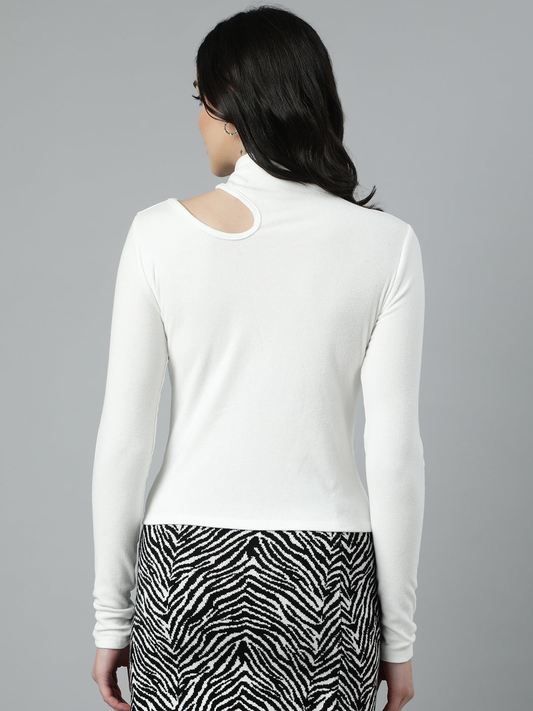 Women's Off White High Neck Long Sleeves Top