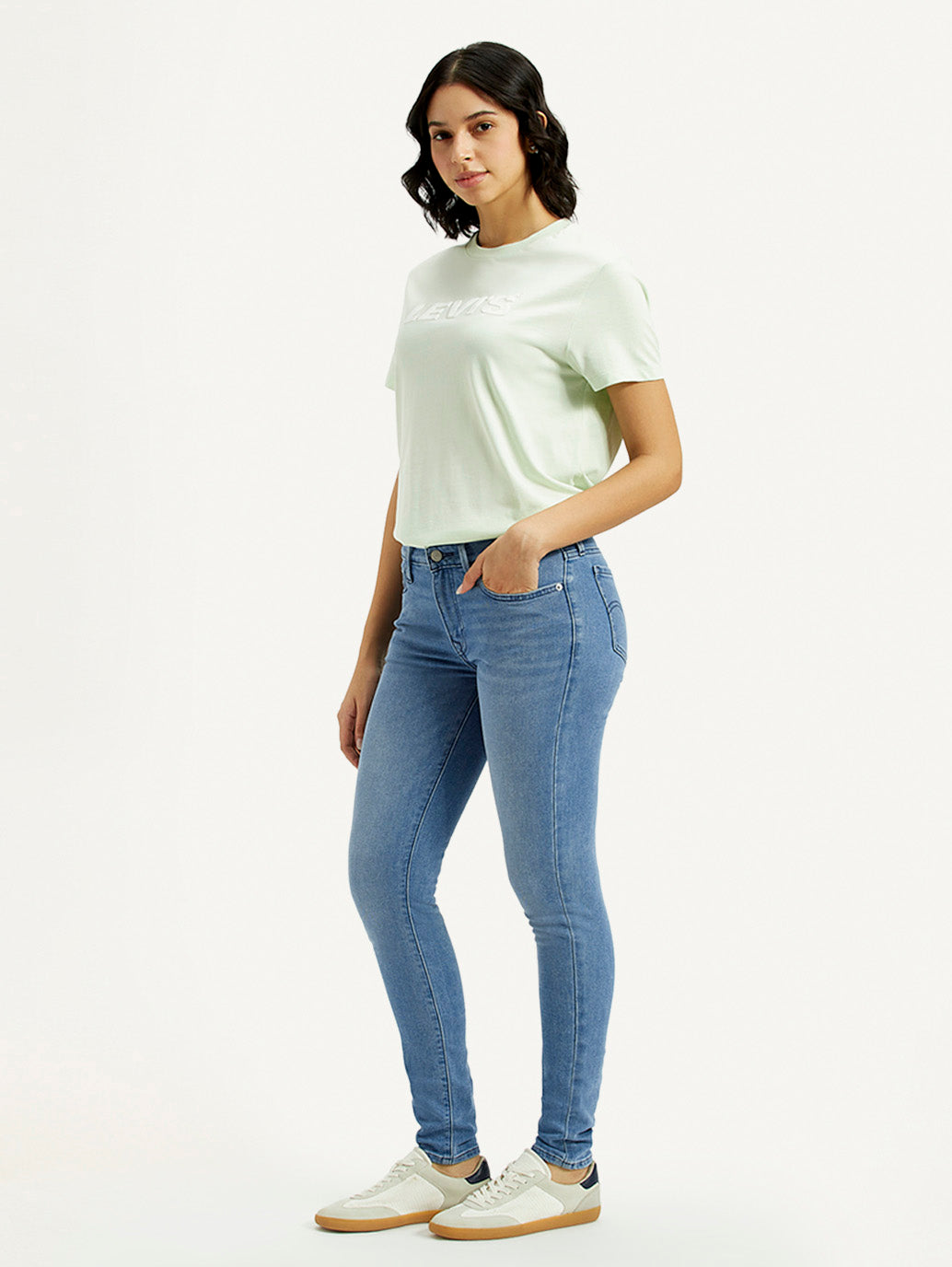 Women's 711 Med Indigo Skinny Fit Mid Rise Jeans