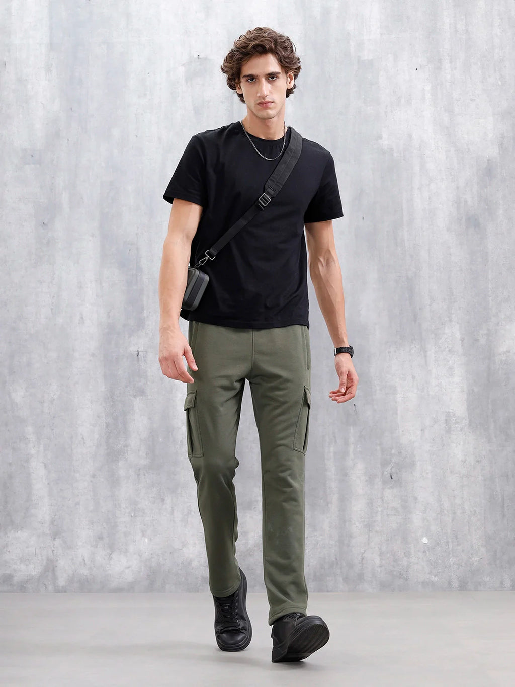 Men’s Straight Fit Knit Jogger With Pockets | Olive