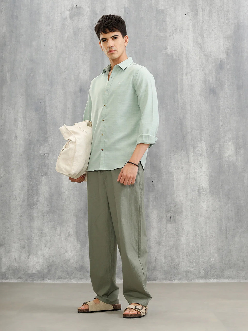 Textured Solid Casual Look Slim Fit Shirt |  Light Green