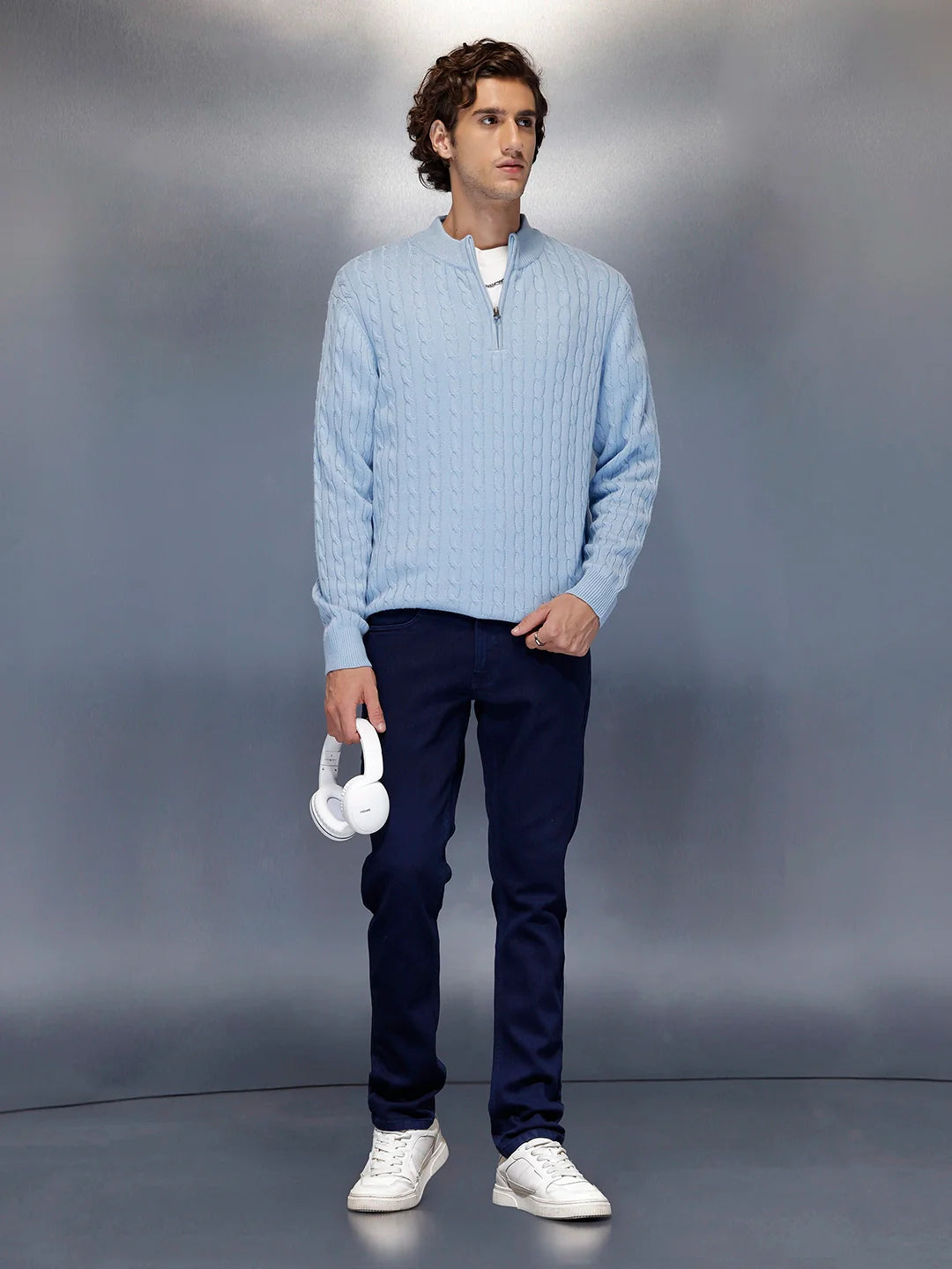 Men’s solidslim-fit casual chinos | Blue