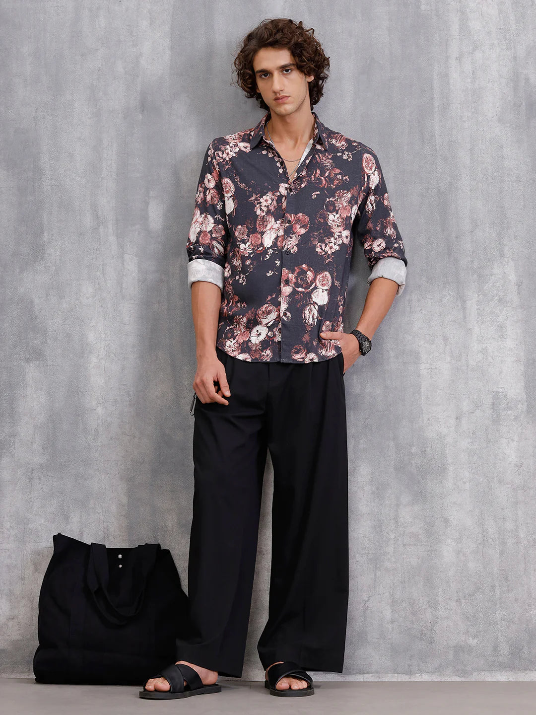 Fluid Dark Floral Printed Shirt In Slim Fit | Black