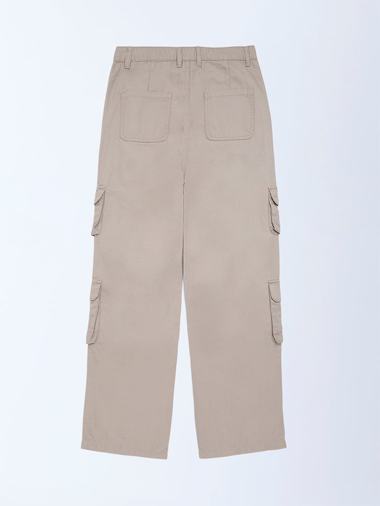 Y&F Kids Beige Cargo-Style High-Rise Cotton Trousers