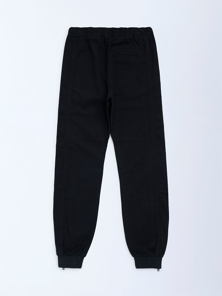 Y&F Kids Black Solid Mid-Rise Cotton-Blend Joggers