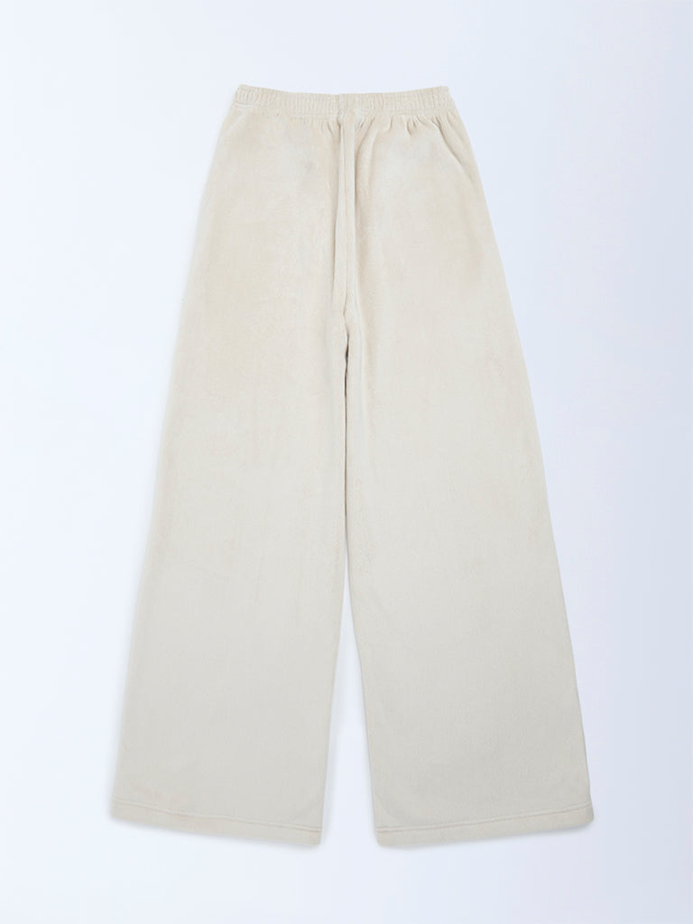 Y&F Kids Beige Cargo-Style High-Rise Cotton Trousers