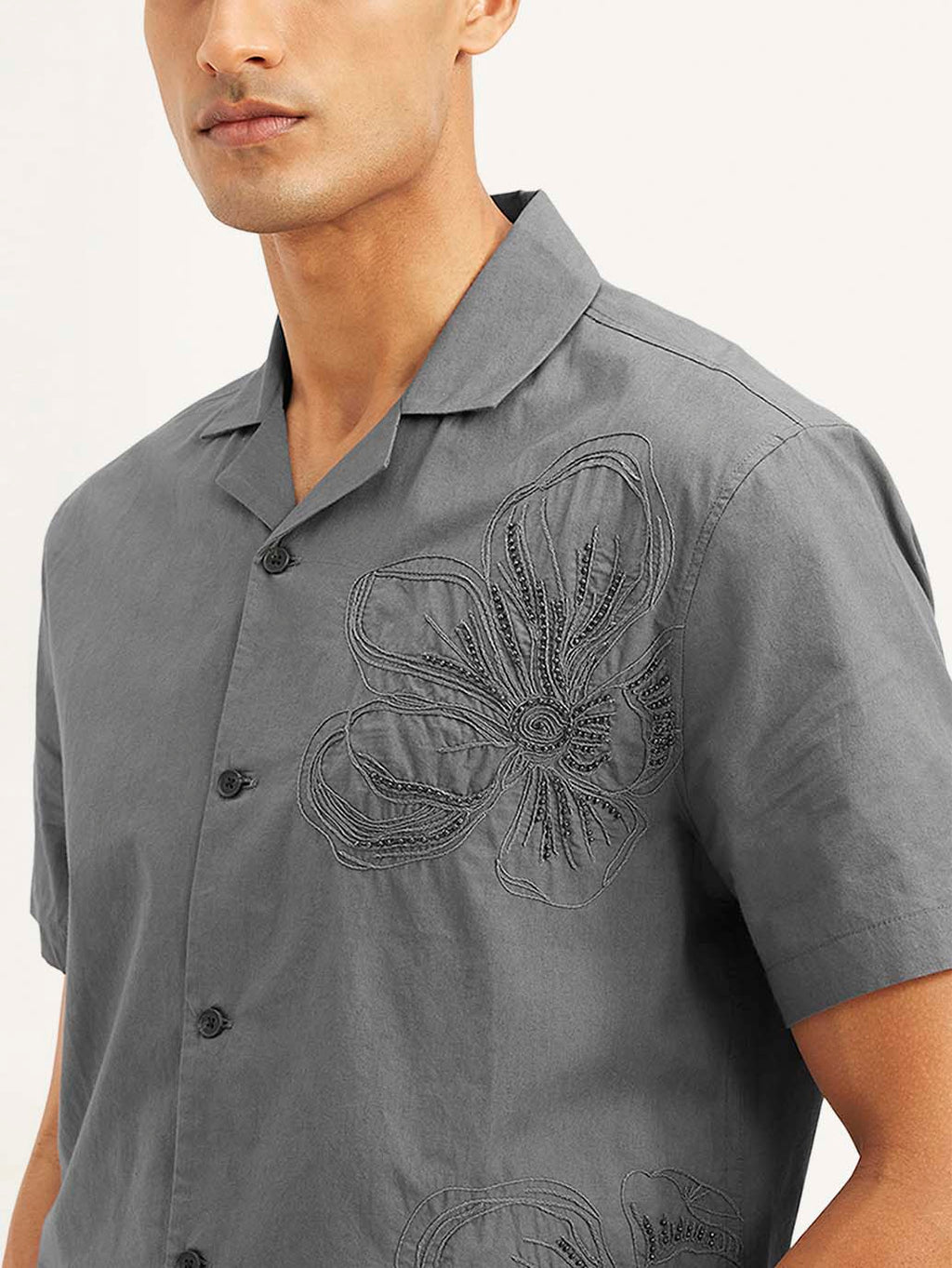 Men's Resort Collar Embroidered Relaxed Fit Shirt