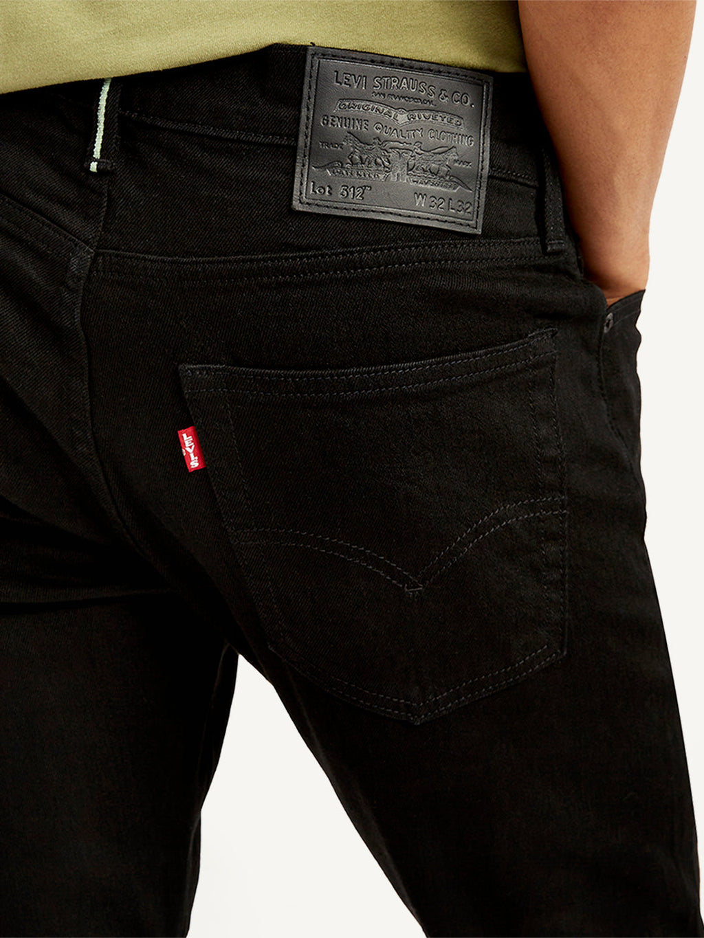 Men's 512 Black Slim Tapered Fit Mid Rise Selvedge Jeans