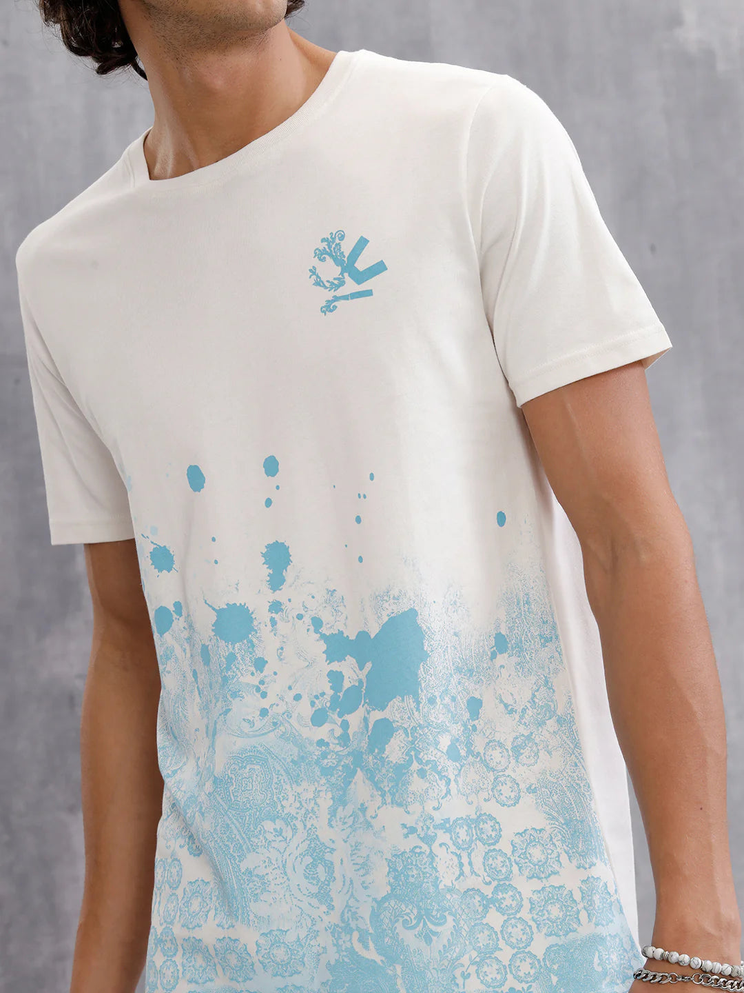 Tapestry Inspired Distressed Ombré Print T-Shirt  | Off White
