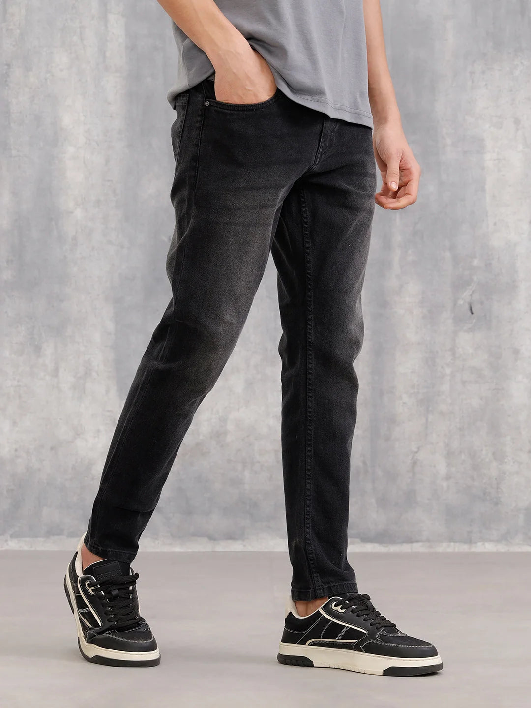 Skinny Crop Vintage Wash Jeans | Black