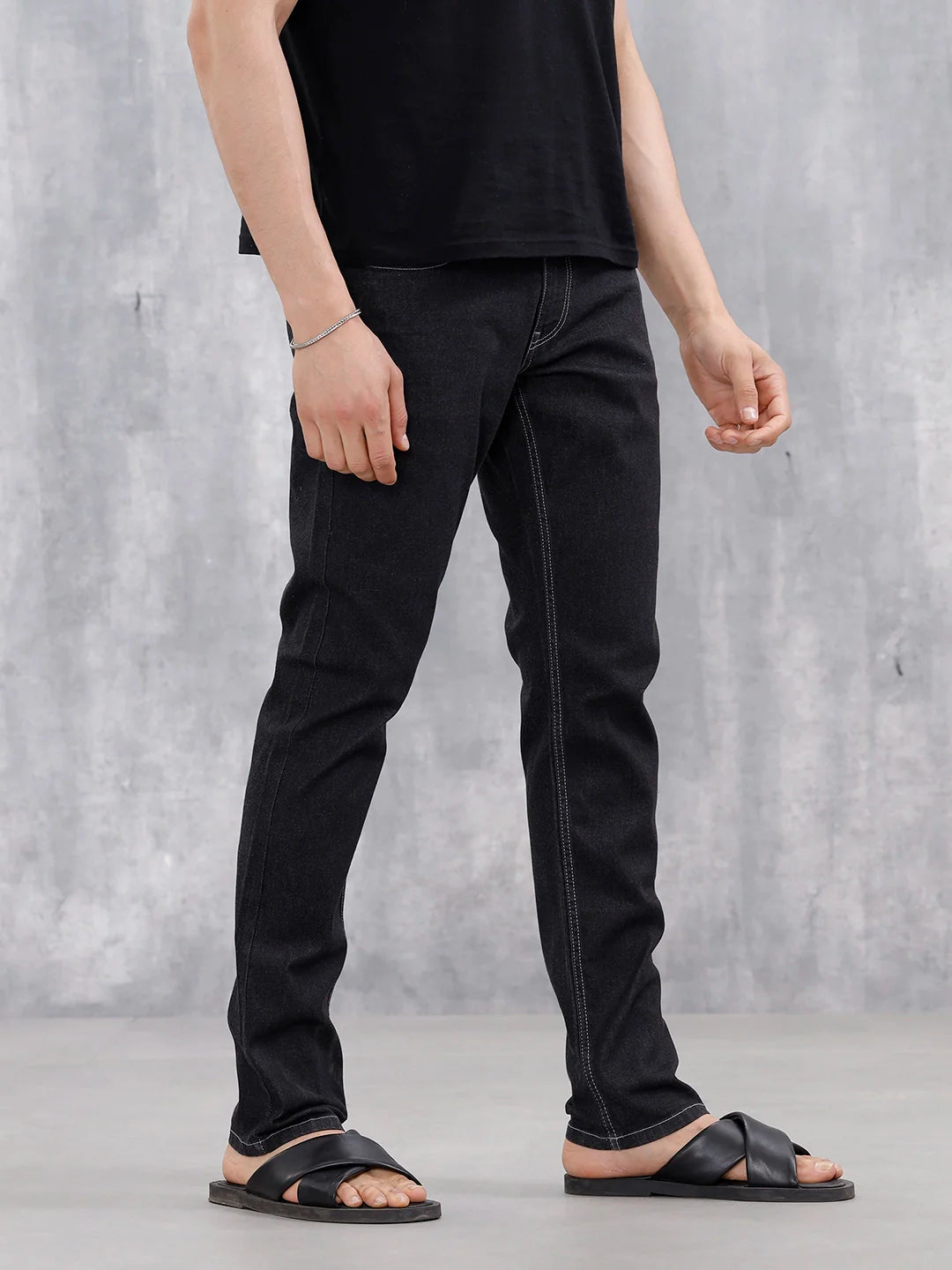 Men's Casual Jeans With Contrast Thread Detail | Black
