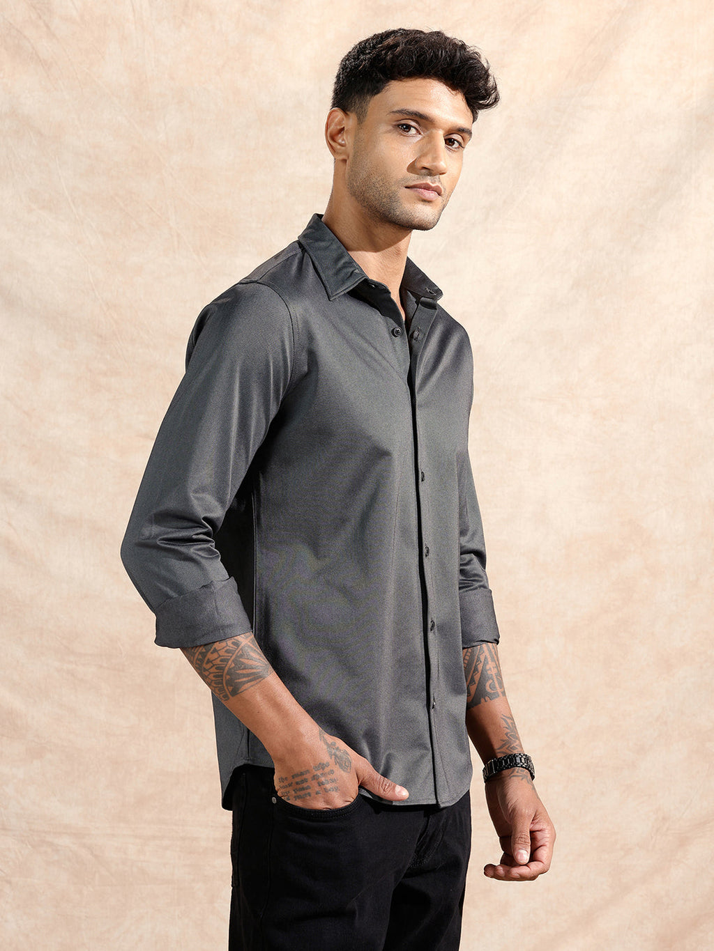 Solid Stretch Slim Fit Shirt | Black