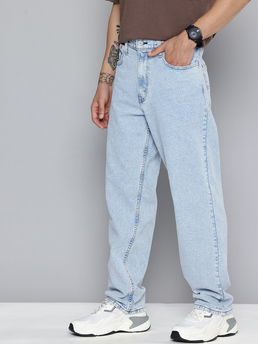 Men's 568 Light Indigo Loose Fit Mid Rise Jeans