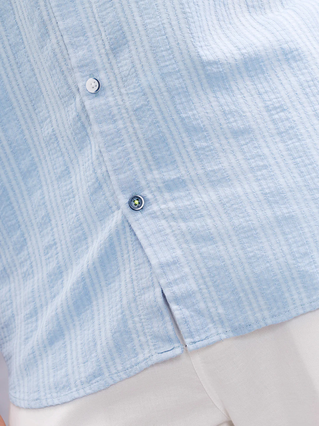 Modal Blend Seersucker Shirt In Slim Fit | Light Blue