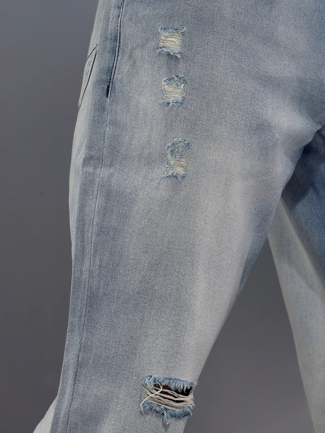 Relaxed Anti-Fit Jeans | Light Blue