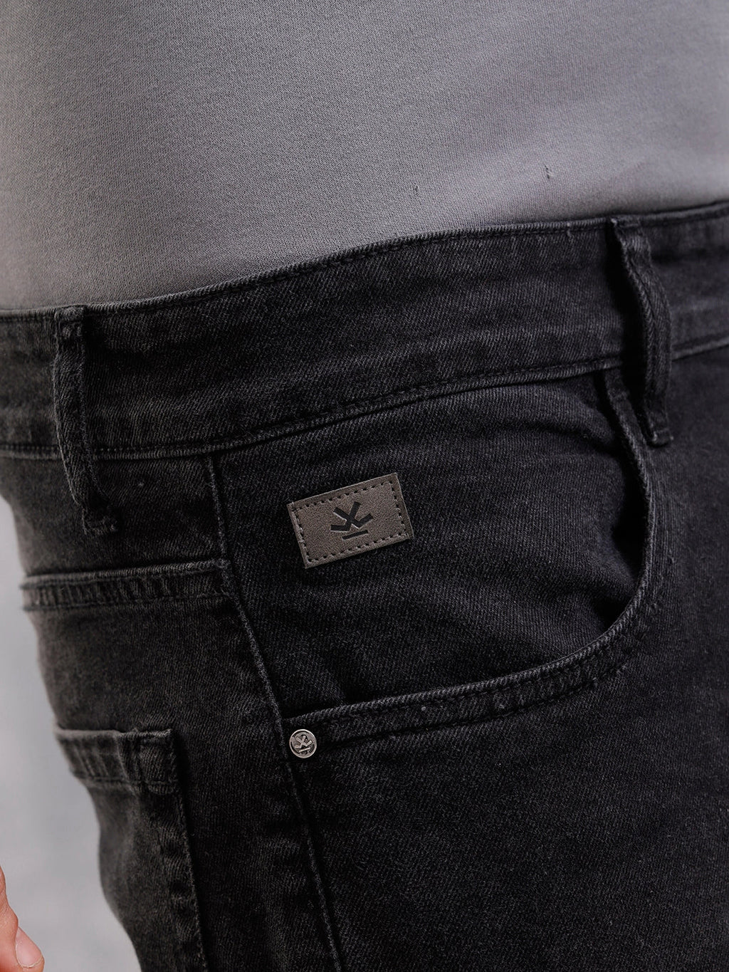 Skinny Crop Vintage Wash Jeans | Black