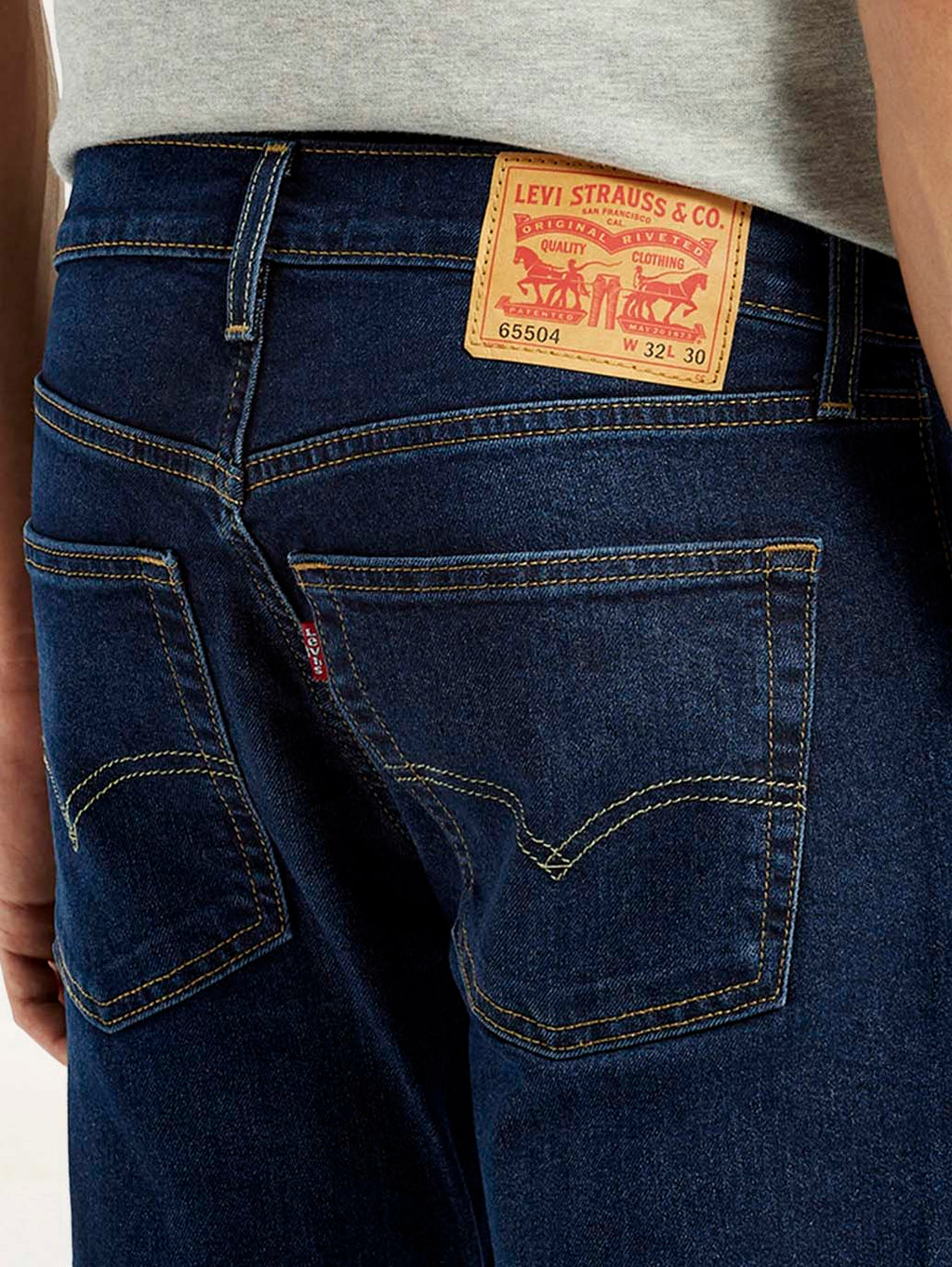 Men's 65504 Dark Blue Skinny Fit Mid Rise Jeans